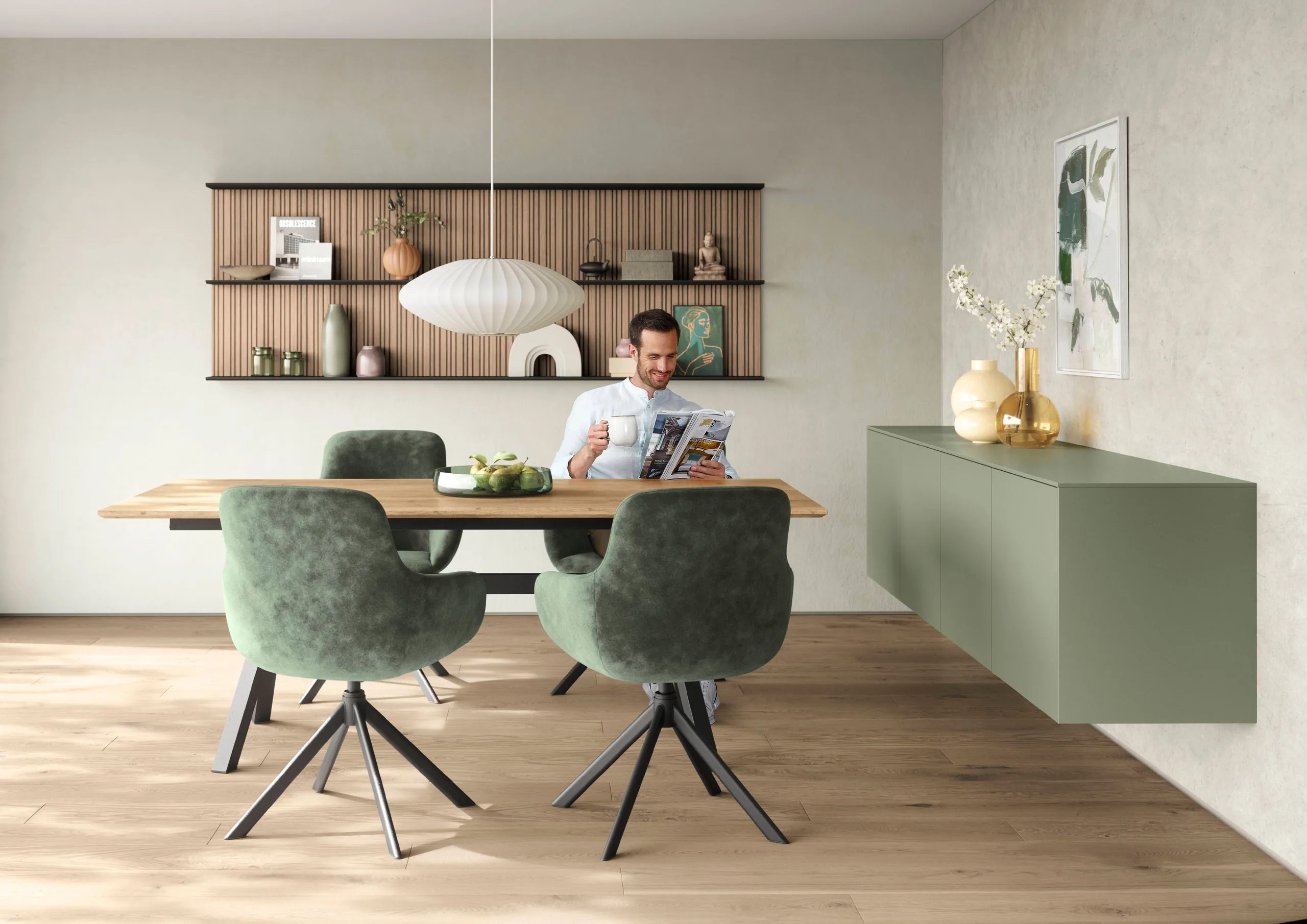 Esstische und Stühle bei SORI Studios